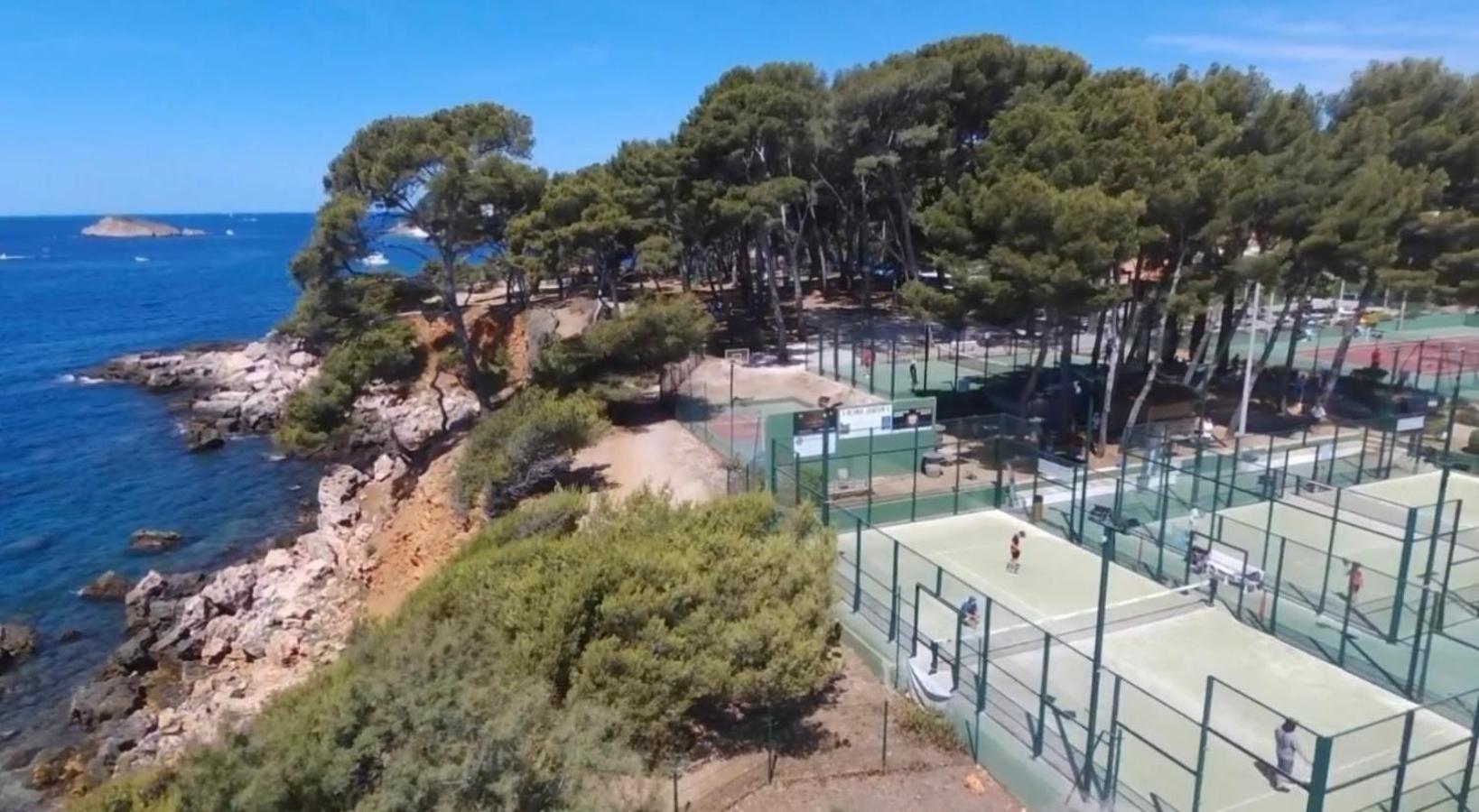 Logement Vue Mer Splendide - Situe A 50 Metres Du Bord De Mer Et 2 Minutes Des Plages - Bandolina Bagian luar foto