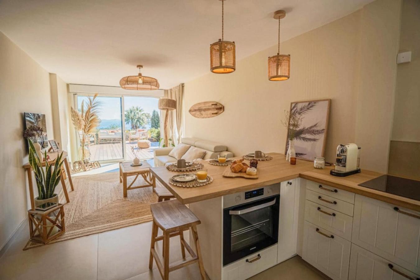 Logement Vue Mer Splendide - Situe A 50 Metres Du Bord De Mer Et 2 Minutes Des Plages - Bandolina Bagian luar foto